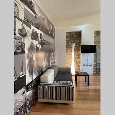 Stylish One Bedroom Apartment Near The Riva Izola Eksteriør billede